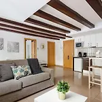 Appartement Liceu 11 *